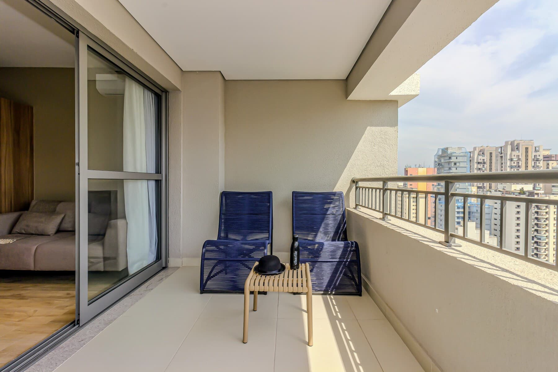 Charlie Grand Vitrali Moema