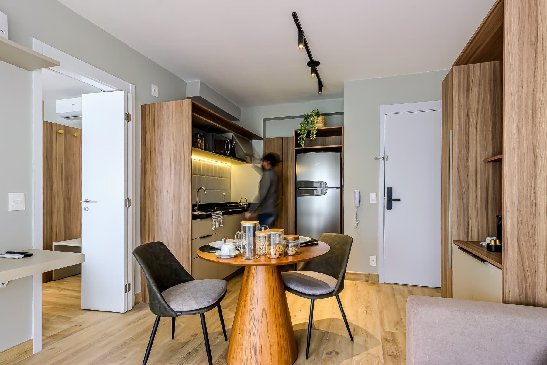 Charlie Grand Vitrali Moema