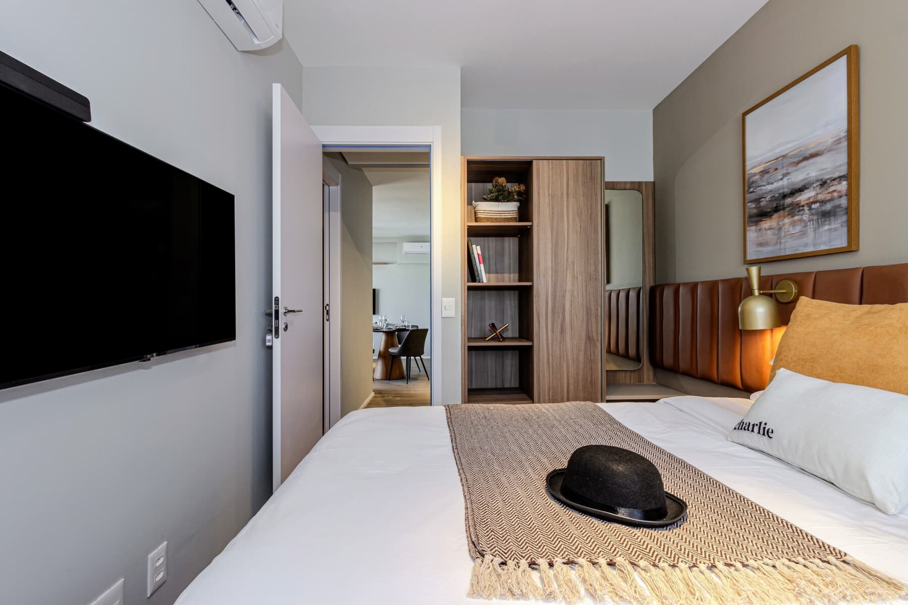 Charlie Grand Vitrali Moema