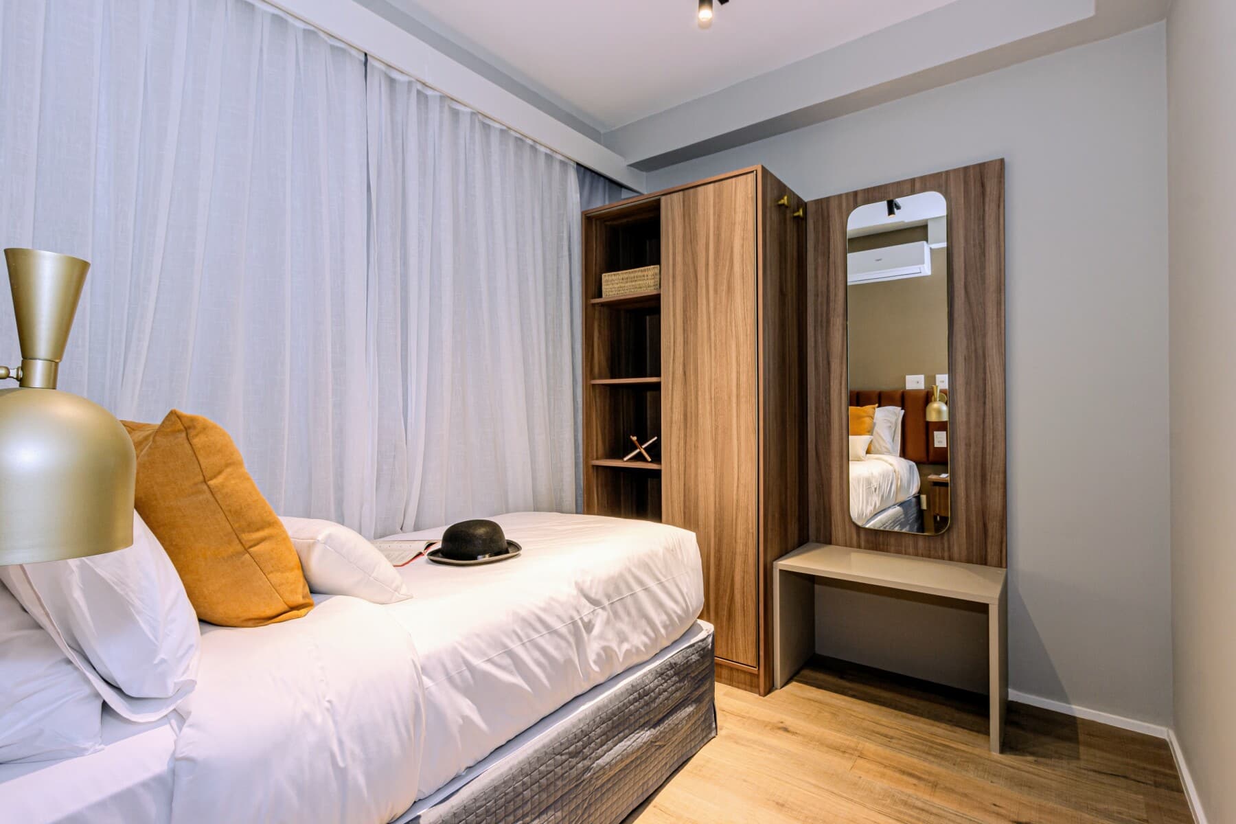 Charlie Grand Vitrali Moema