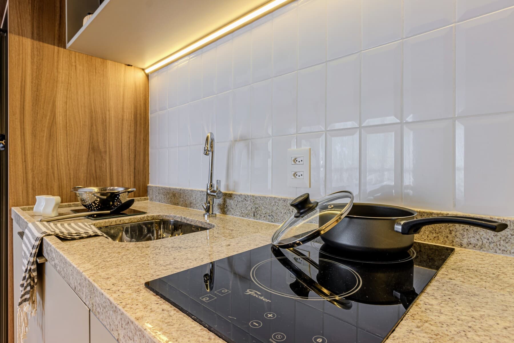 Charlie Grand Vitrali Moema