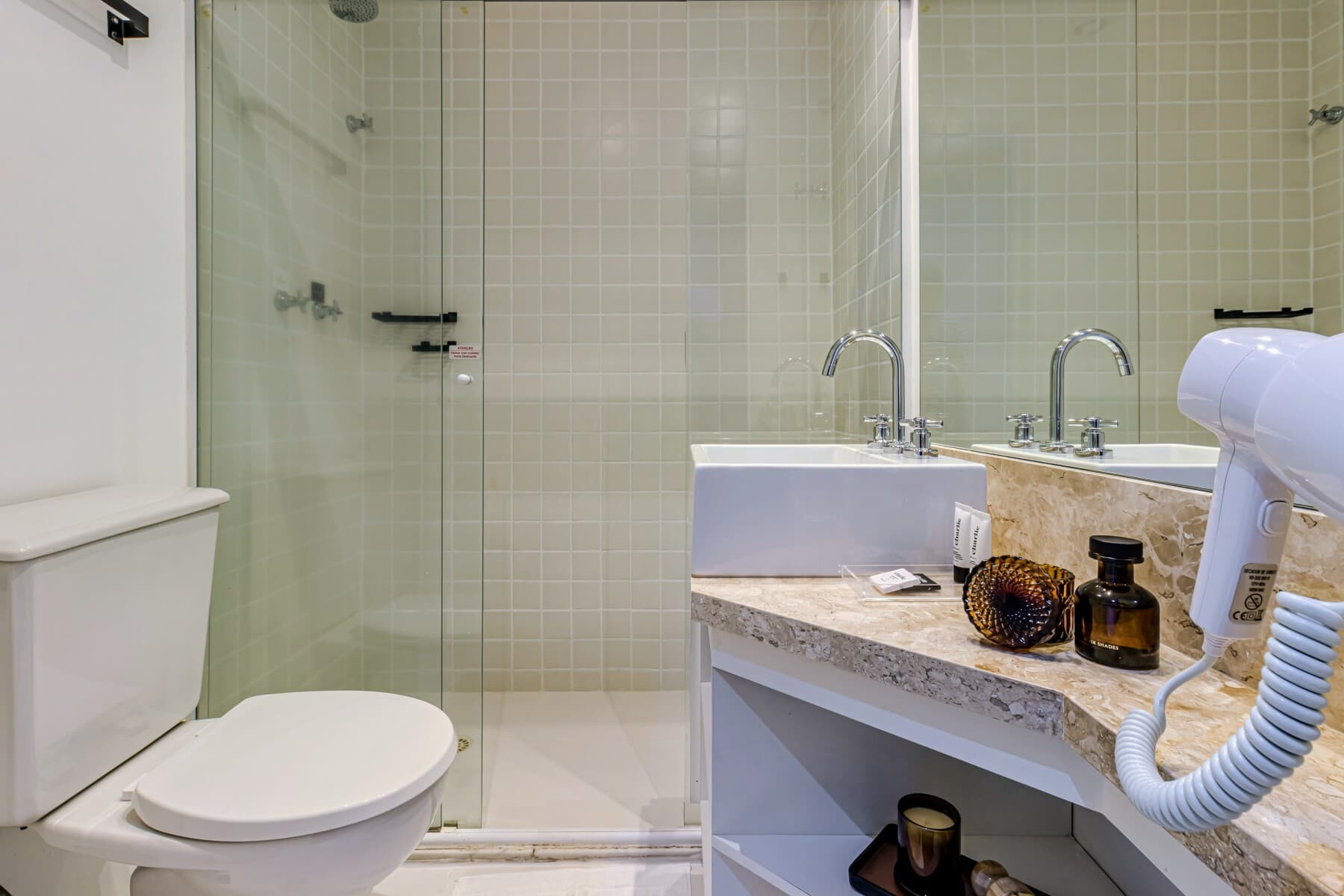 Studio Casal - Charlie Poeta Drummond Jardins