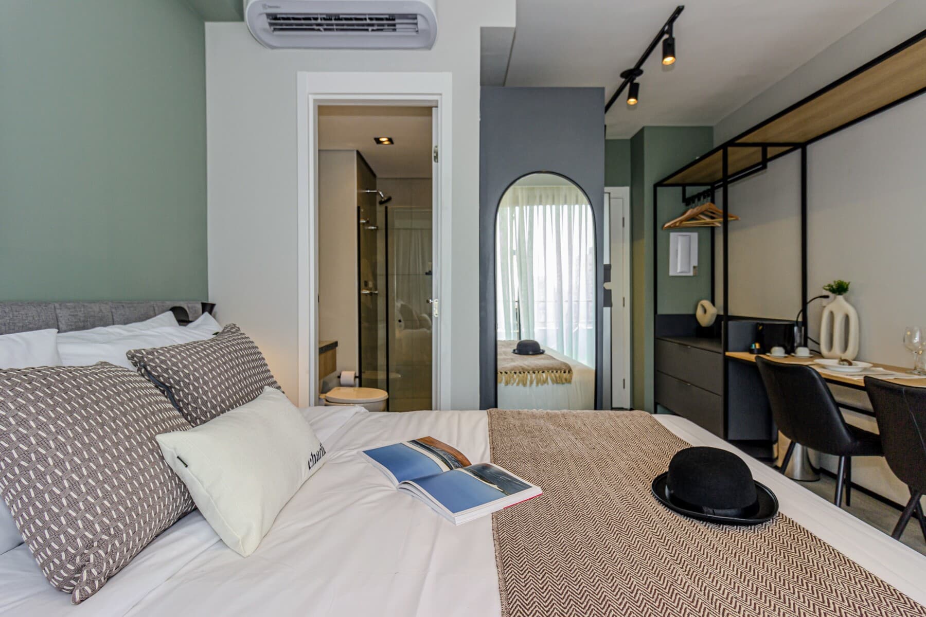 Studio Casal com Varanda R - Charlie Nik Paulista