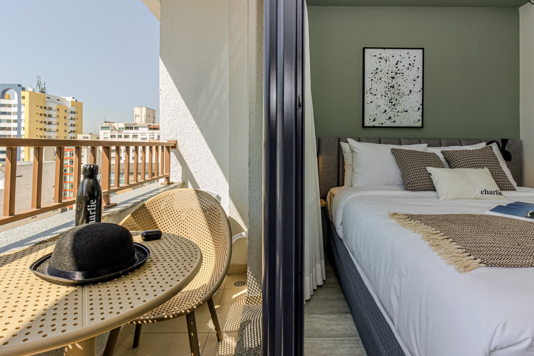 Studio Casal com Varanda R - Charlie Nik Paulista