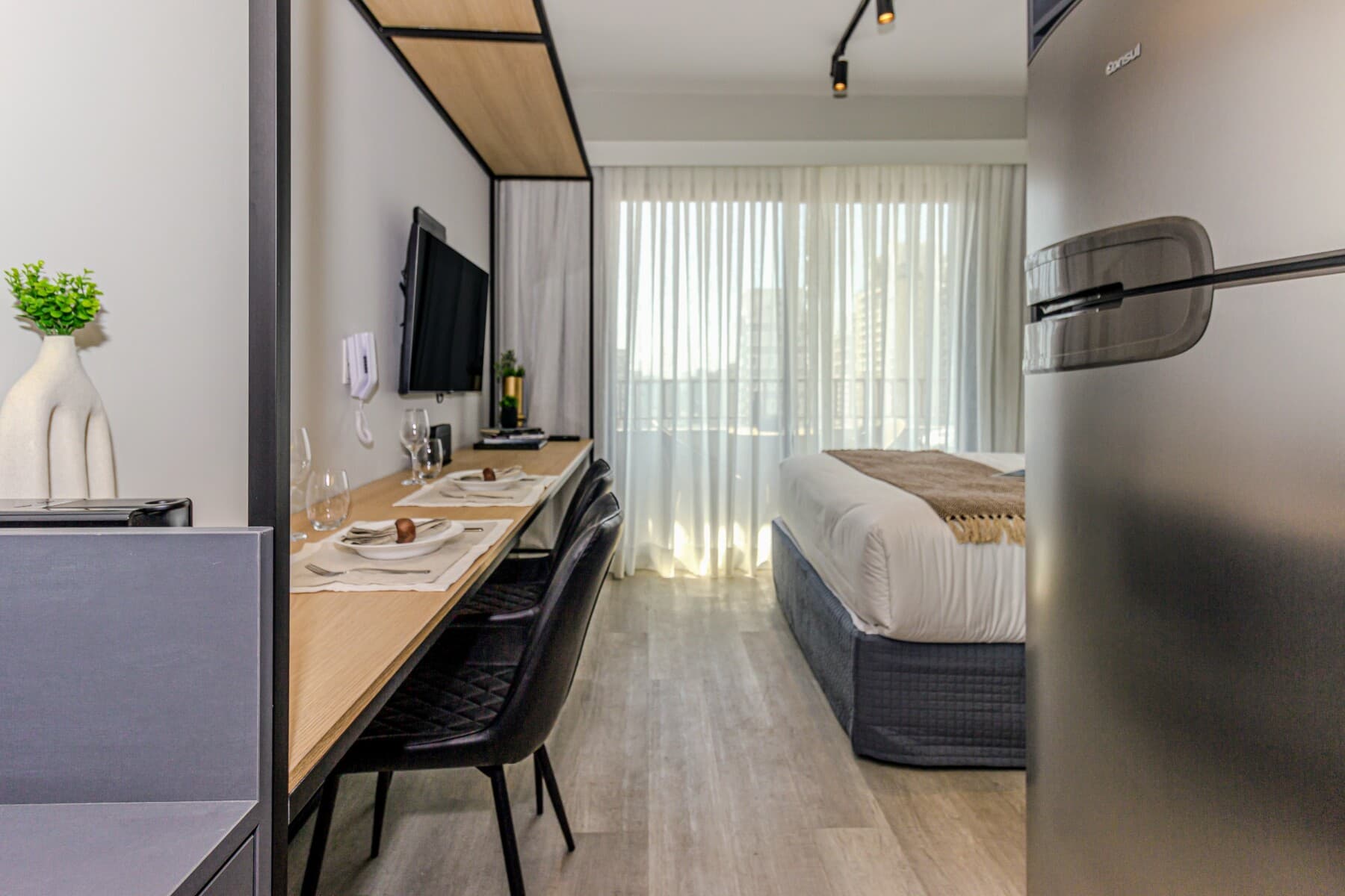 Studio Casal com Varanda R - Charlie Nik Paulista