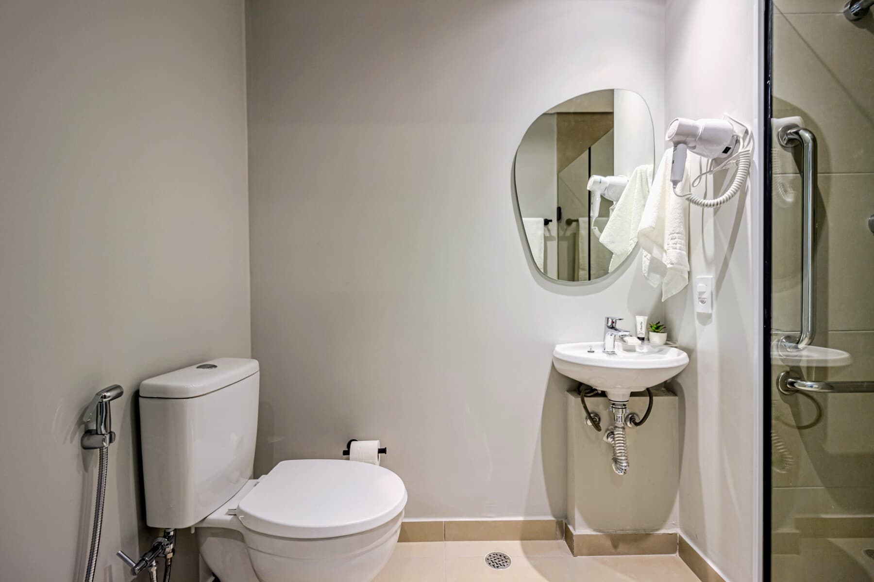 Studio Casal com Varanda NR - Charlie Nik Paulista