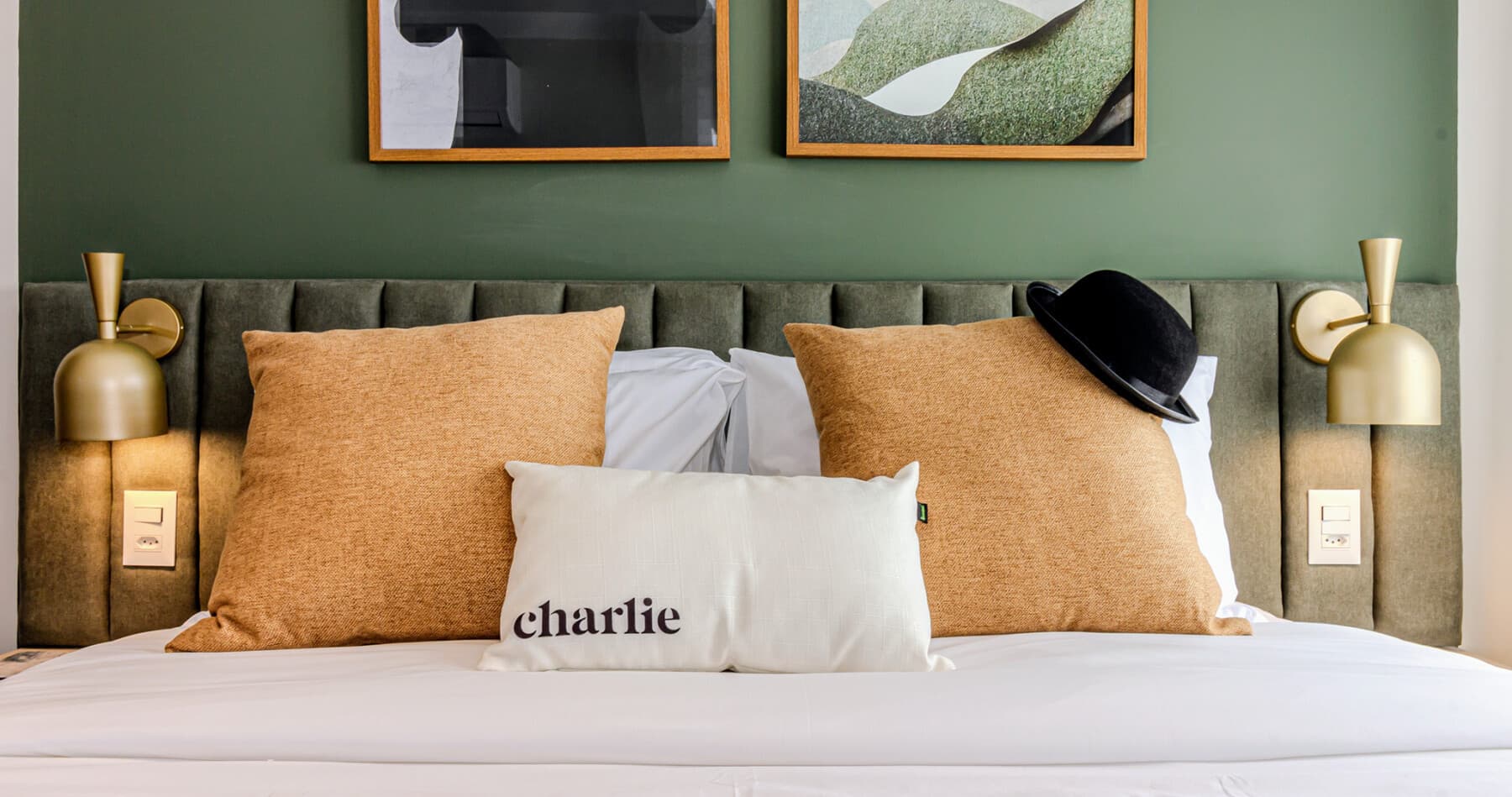 Apto 1 Dorm 40m com Sofá Cama - R - Charlie Bothanic Campo Belo