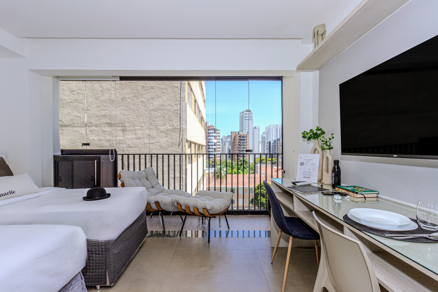 Charlie Sabiá Moema