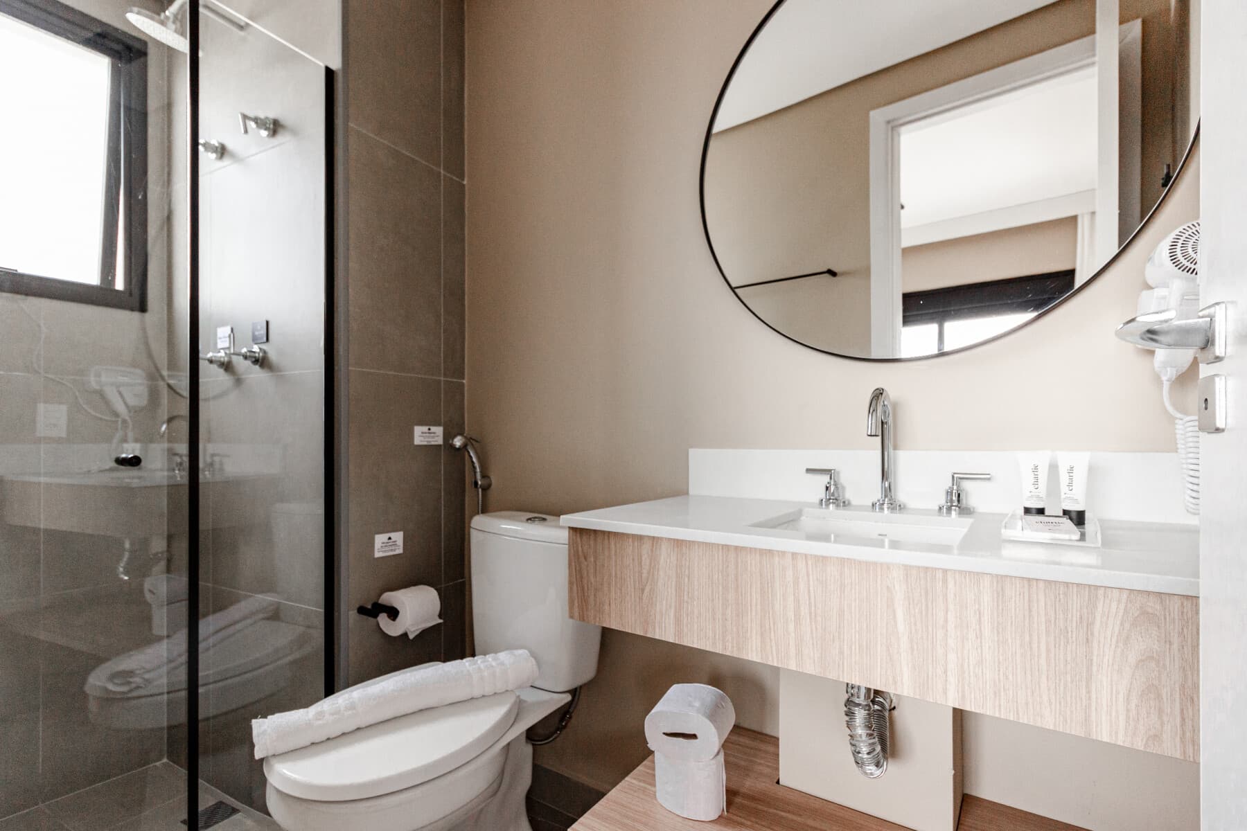 Charlie Window Moema