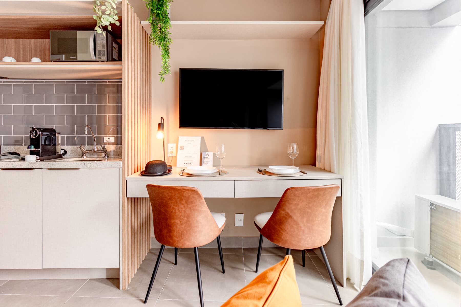 Charlie Window Moema