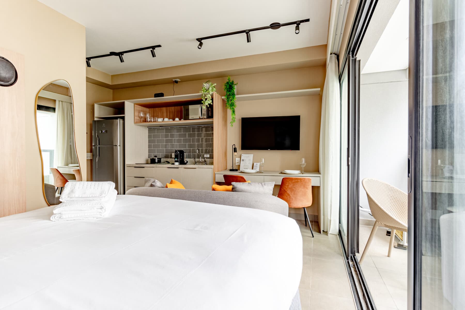 Charlie Window Moema