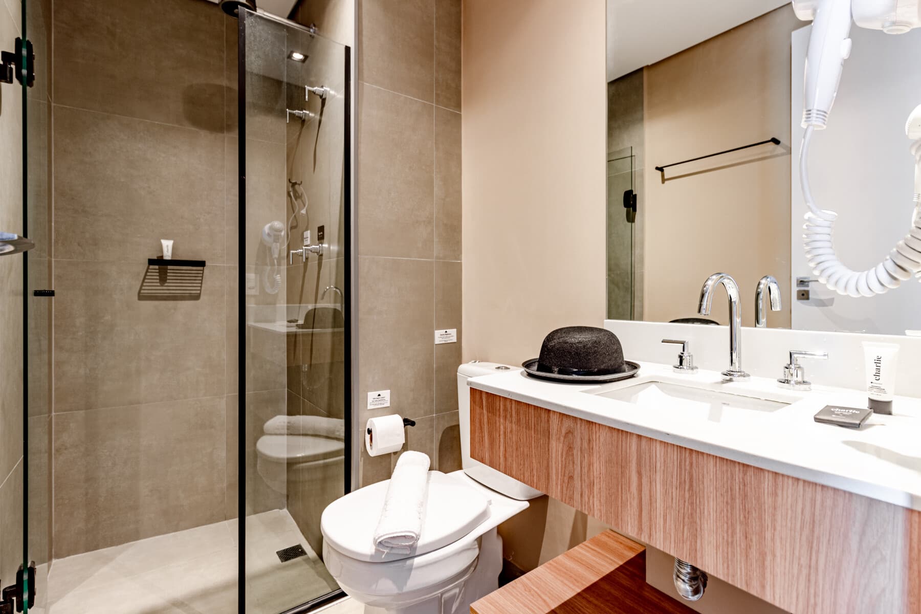 Charlie Window Moema