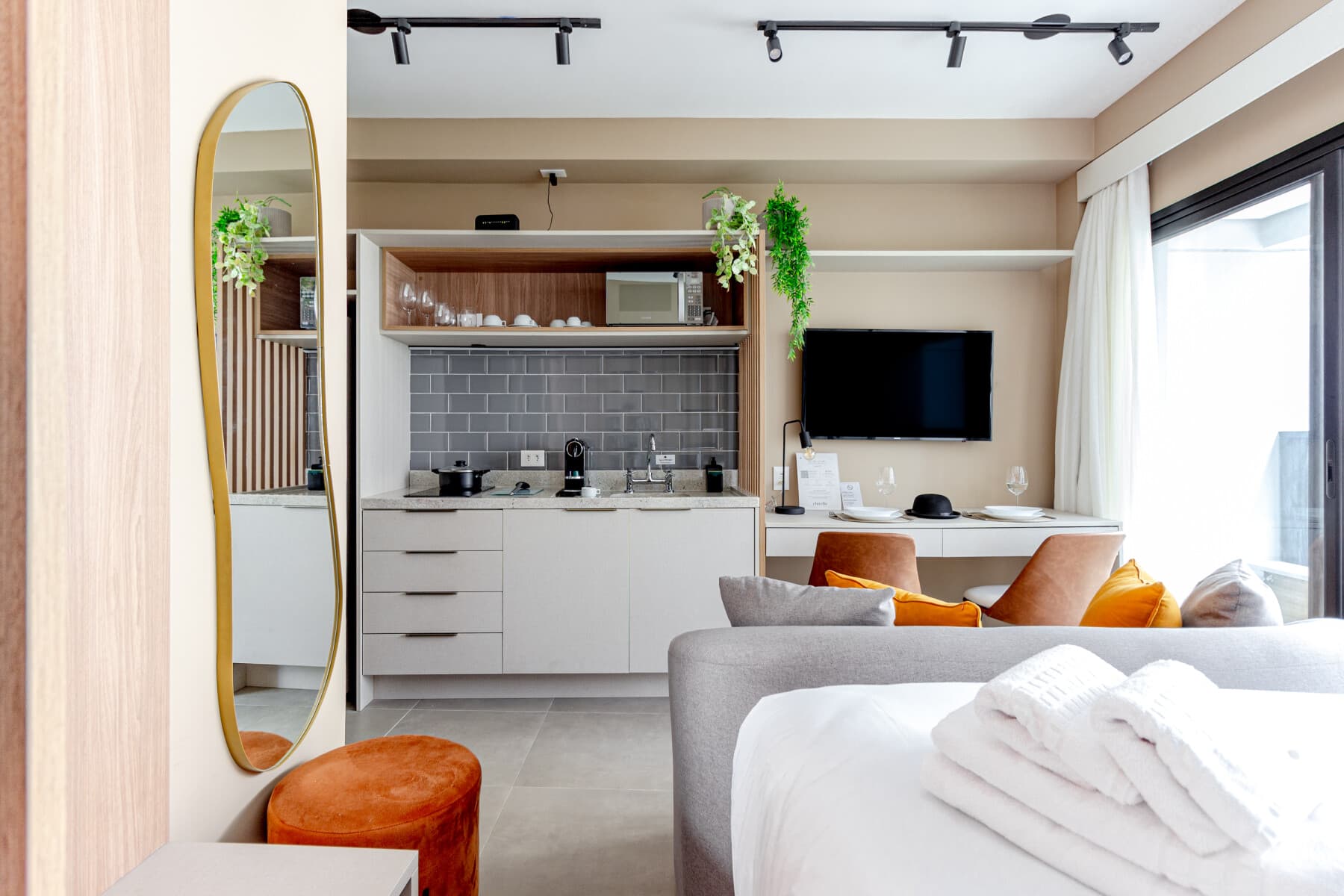 Charlie Window Moema