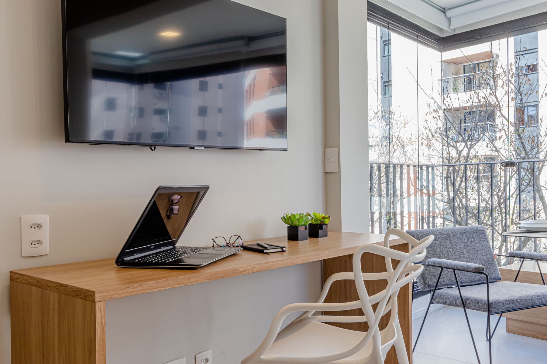 Studio Superior Casal - Charlie Itaim Bueno Brandão