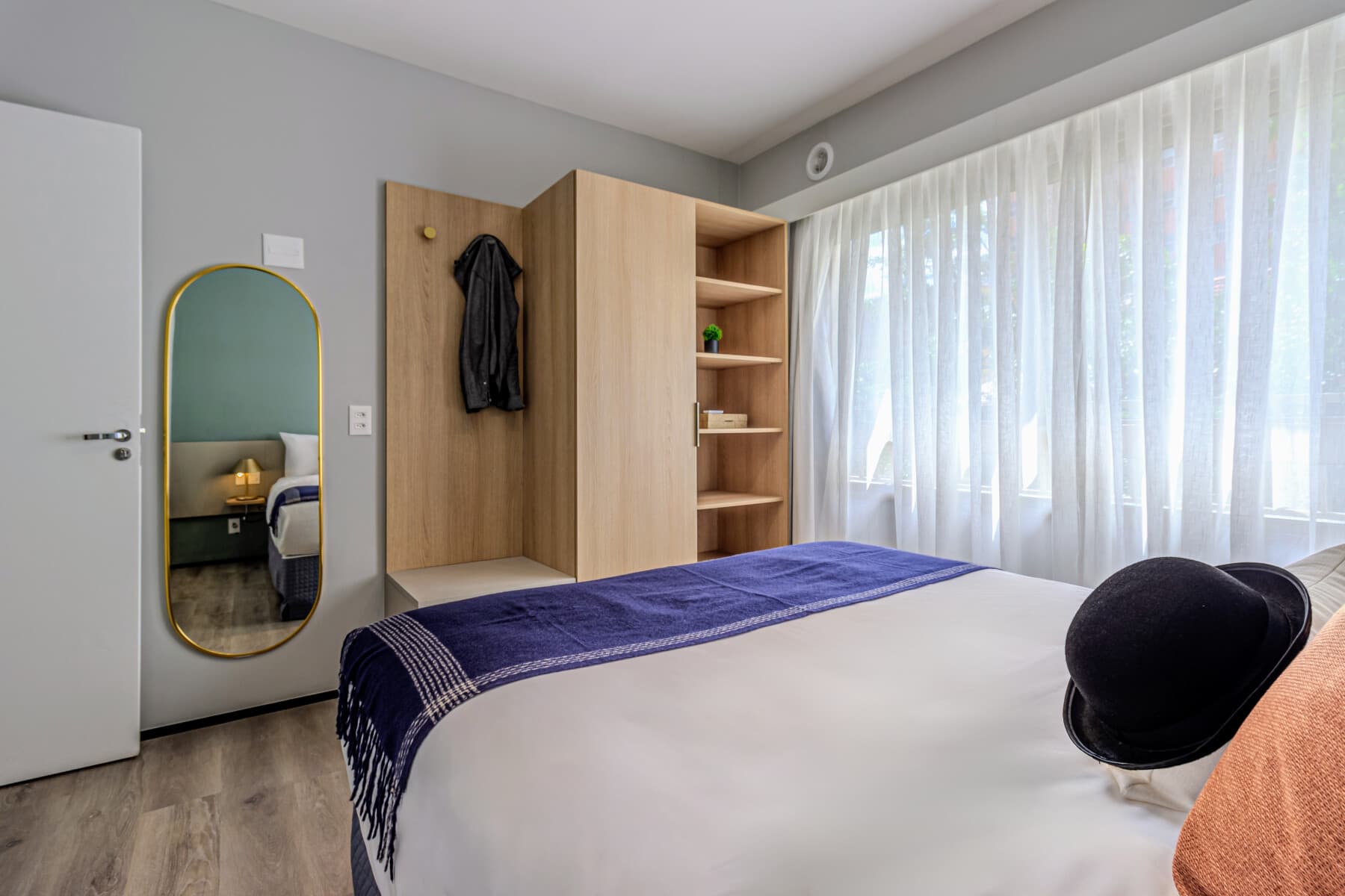 Charlie Nik Paradiso