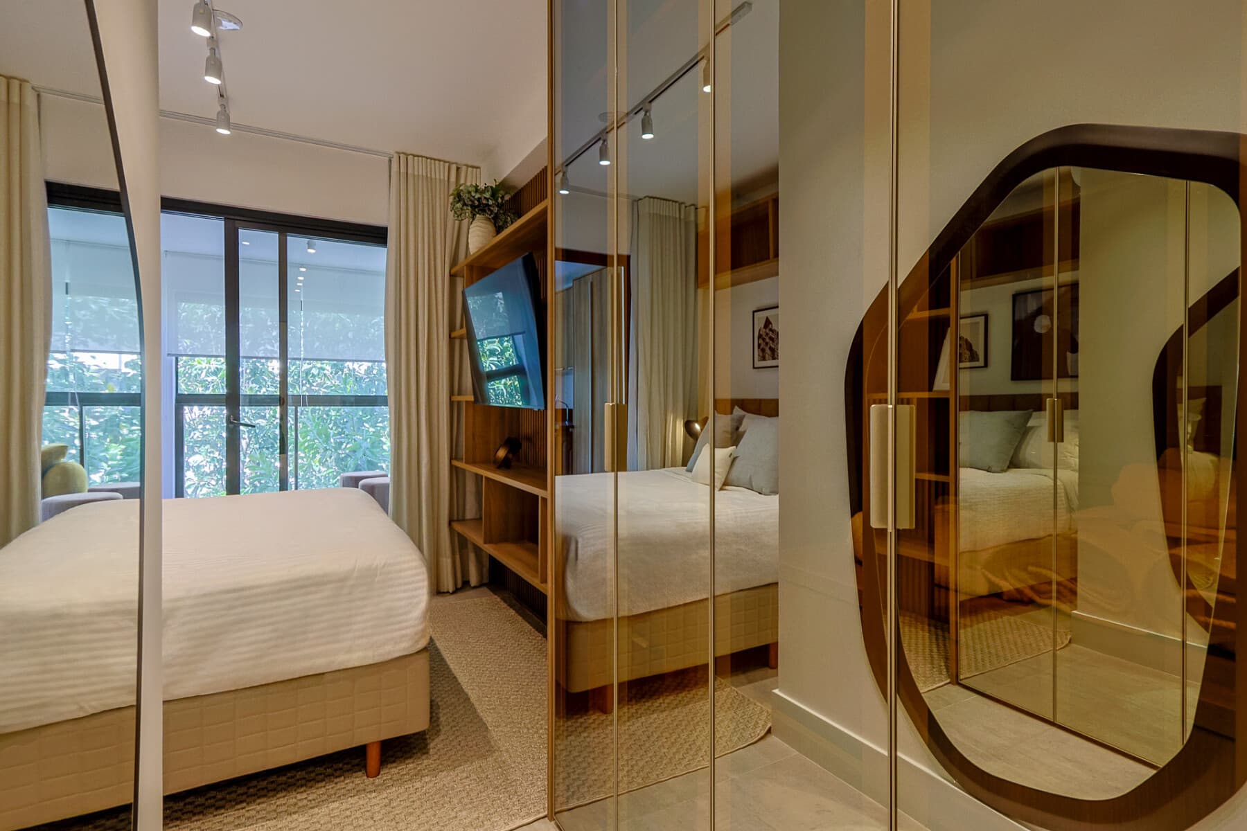 Charlie On The Sea Arpoador