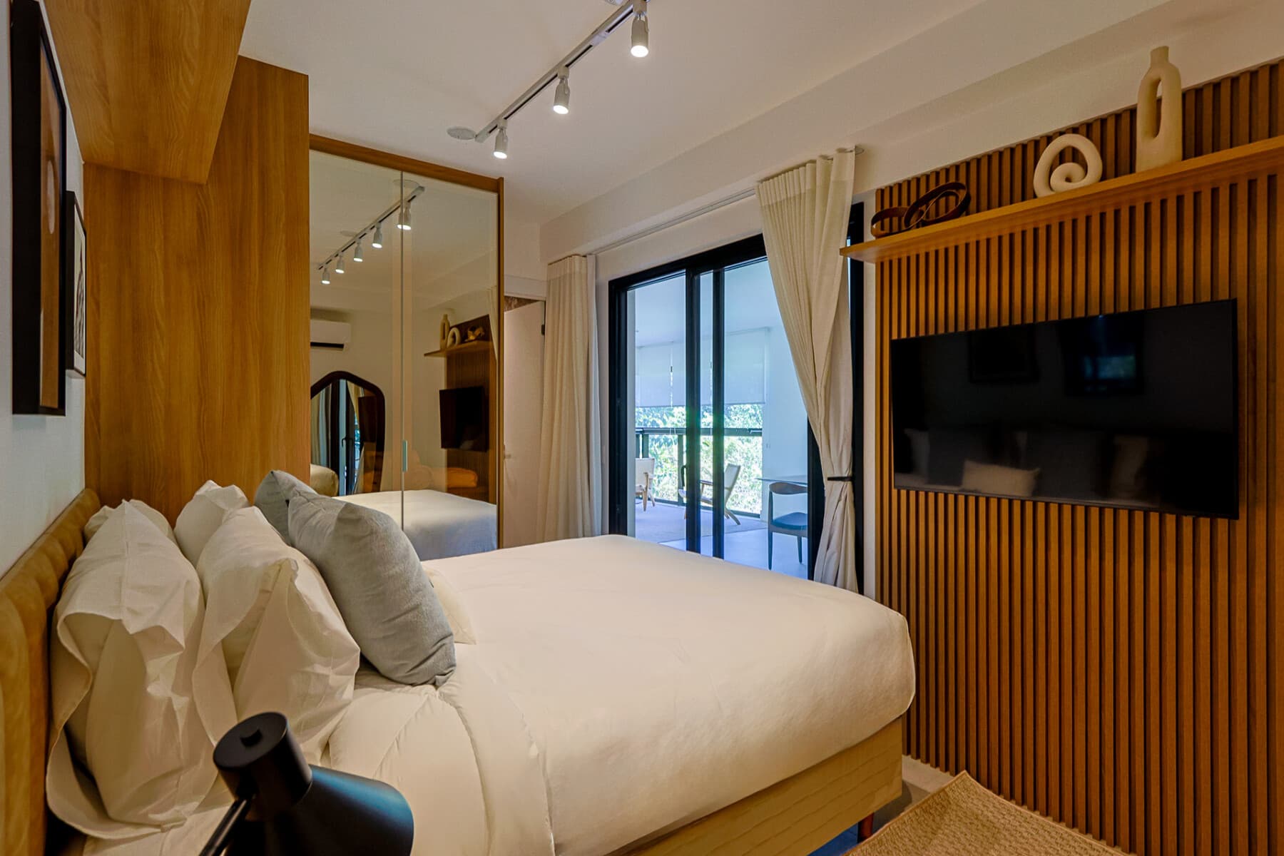 Charlie On The Sea Arpoador