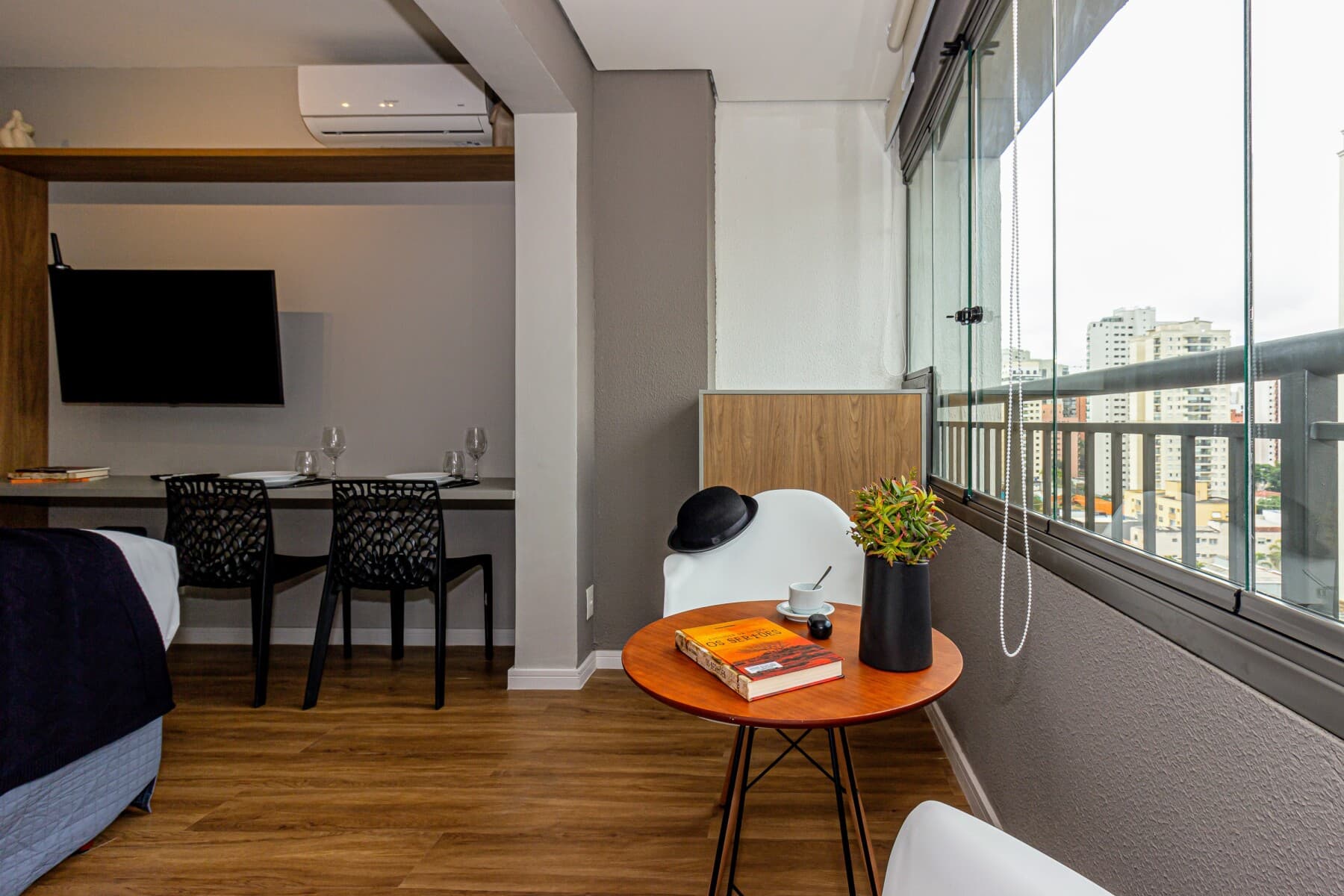 Charlie Grand Vitrali Moema