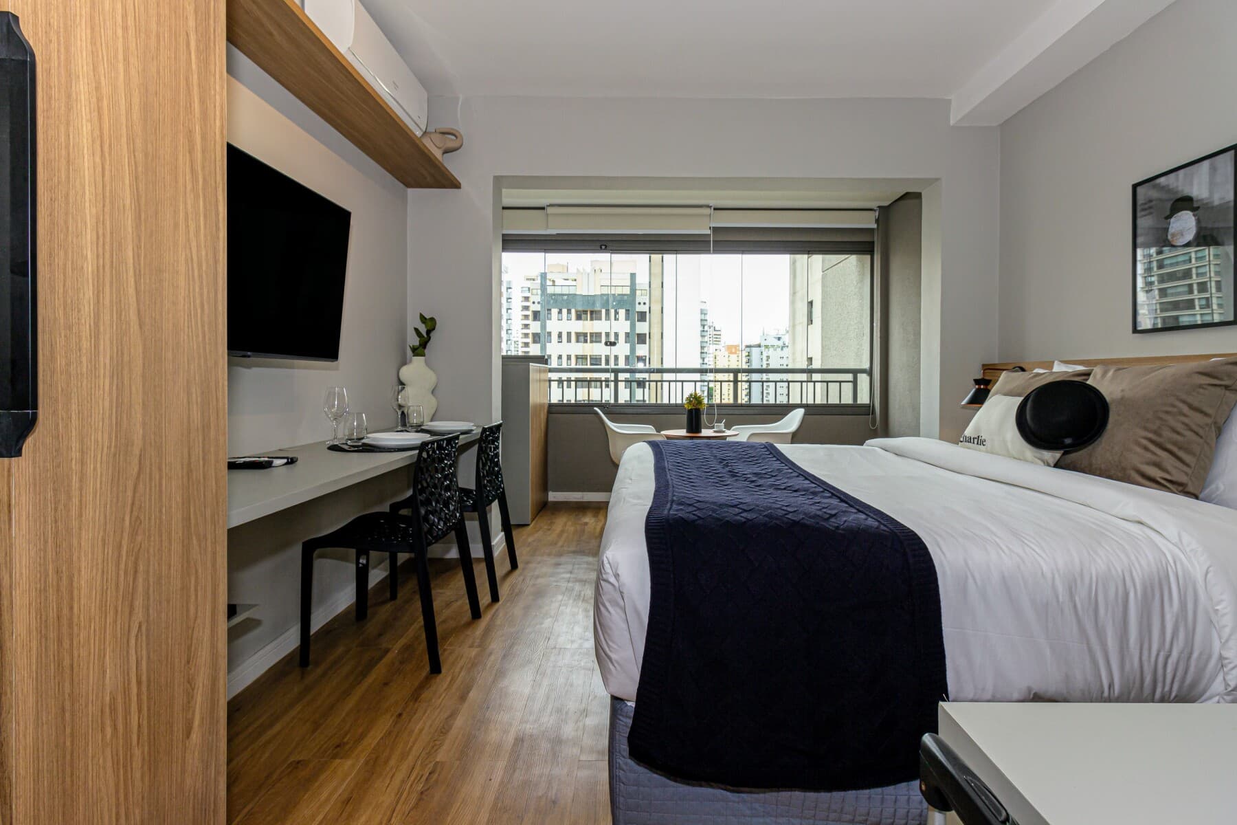 Charlie Grand Vitrali Moema