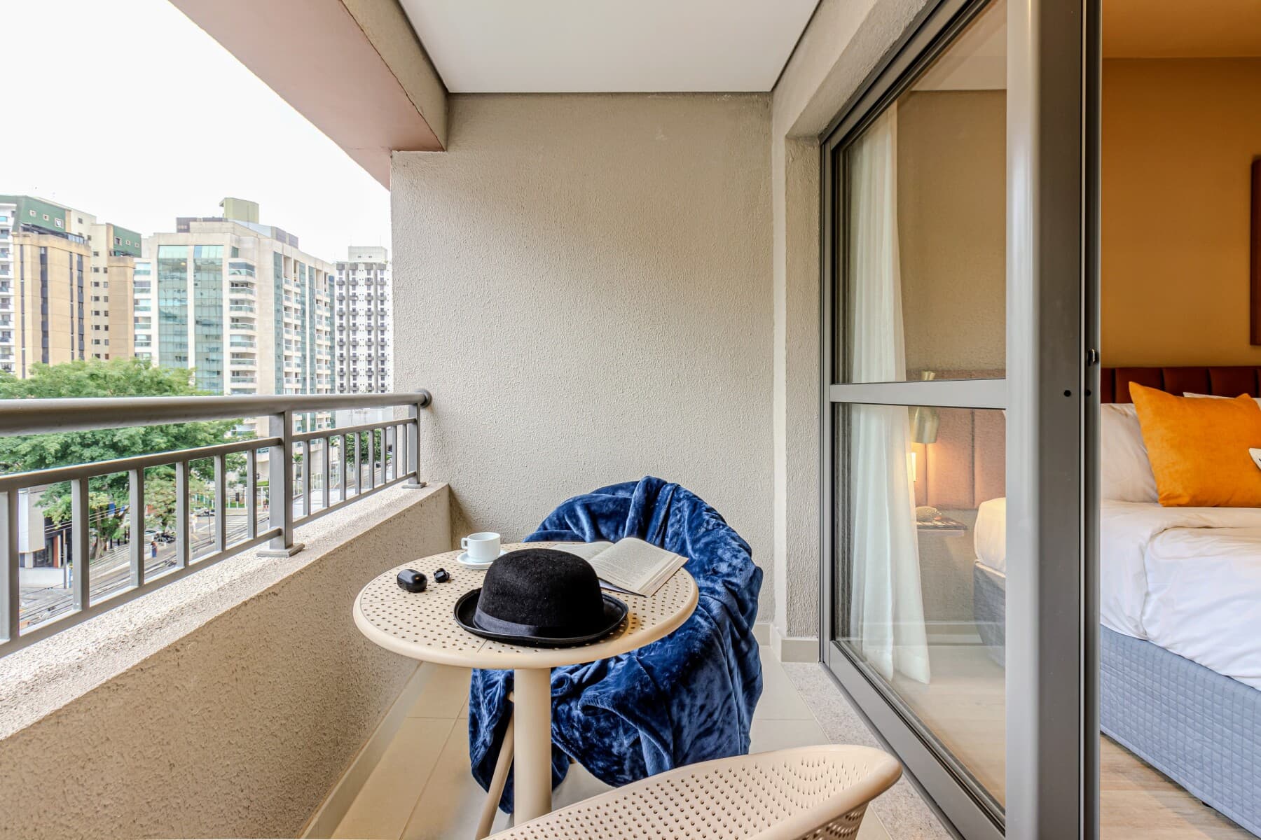 Studio Standard Casal NR - Charlie Grand Vitrali Moema