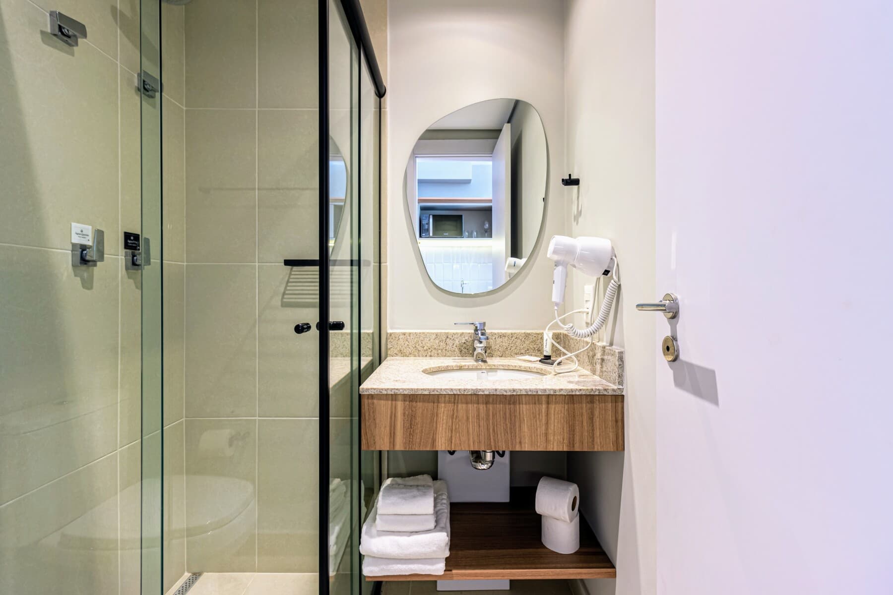 Studio Superior Casal - Charlie Grand Vitrali Moema