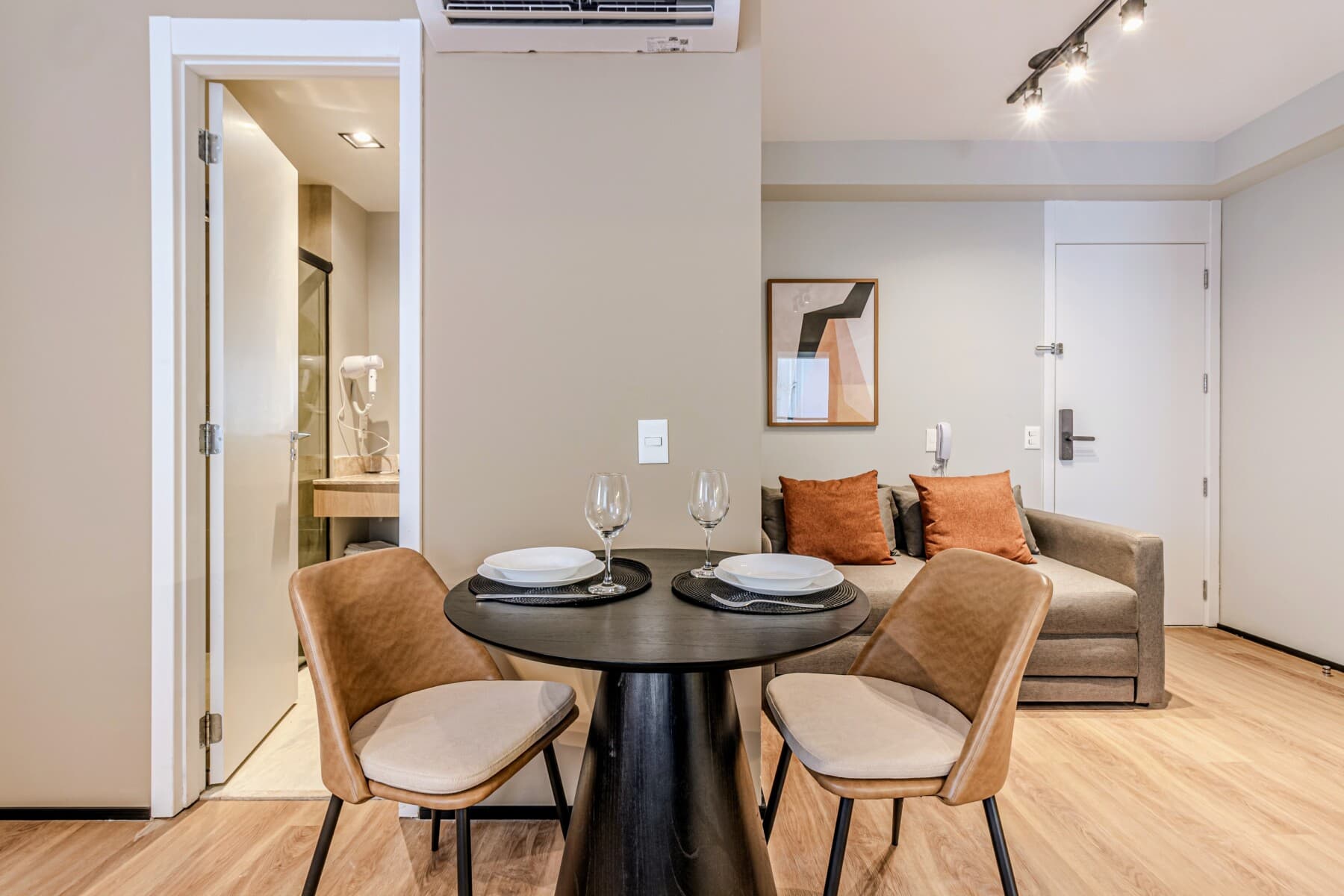 Charlie For You Perdizes