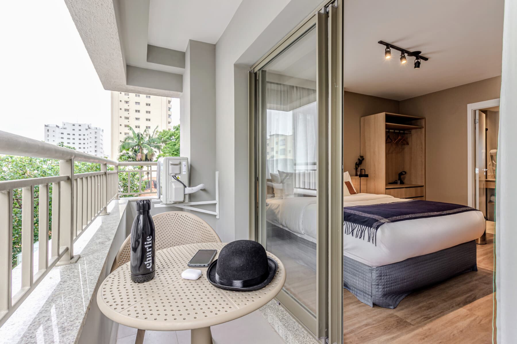 Charlie For You Perdizes