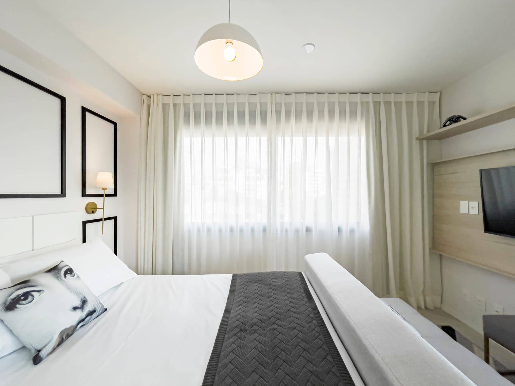 Charlie Porto Alegre Moinhos