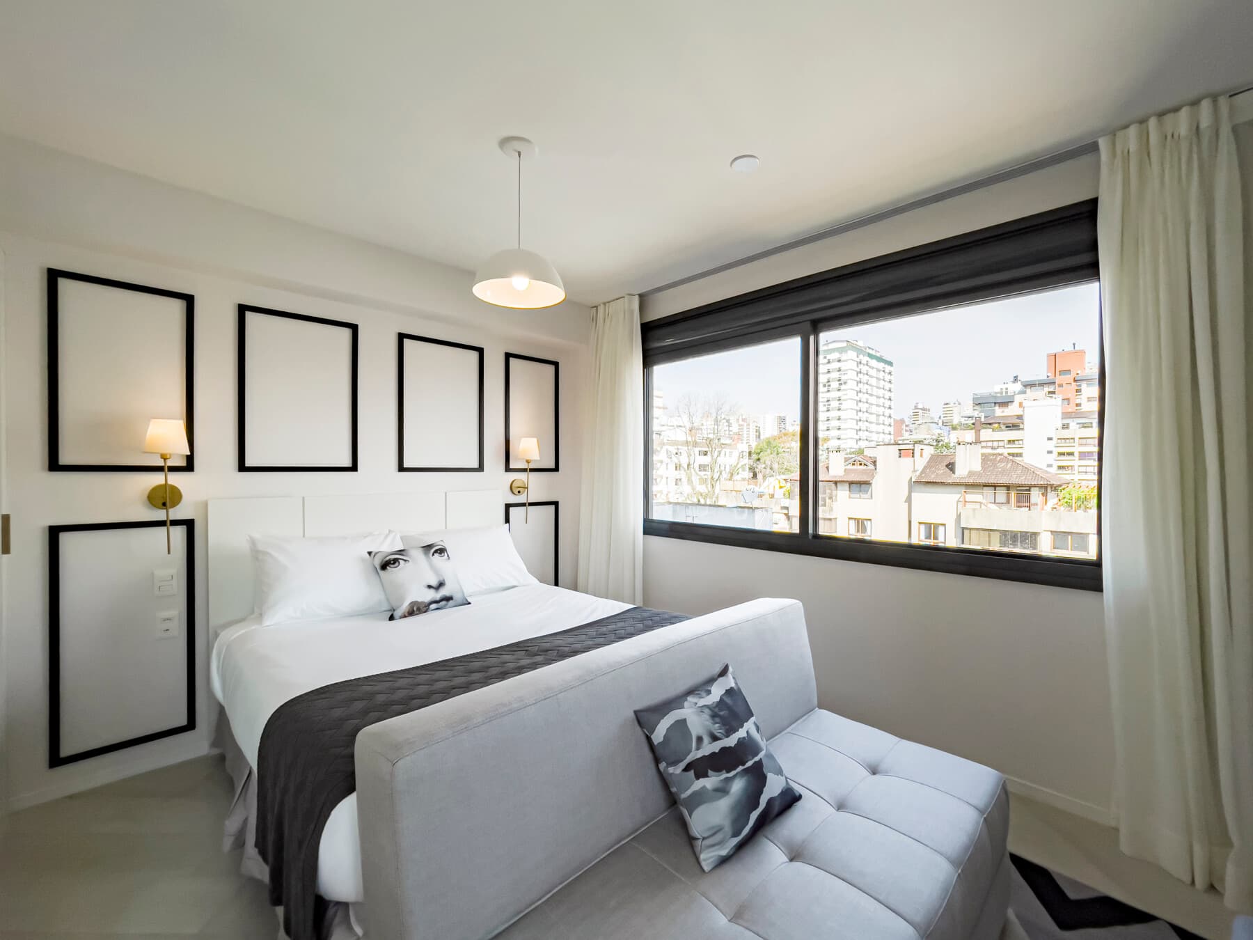 Charlie Porto Alegre Moinhos