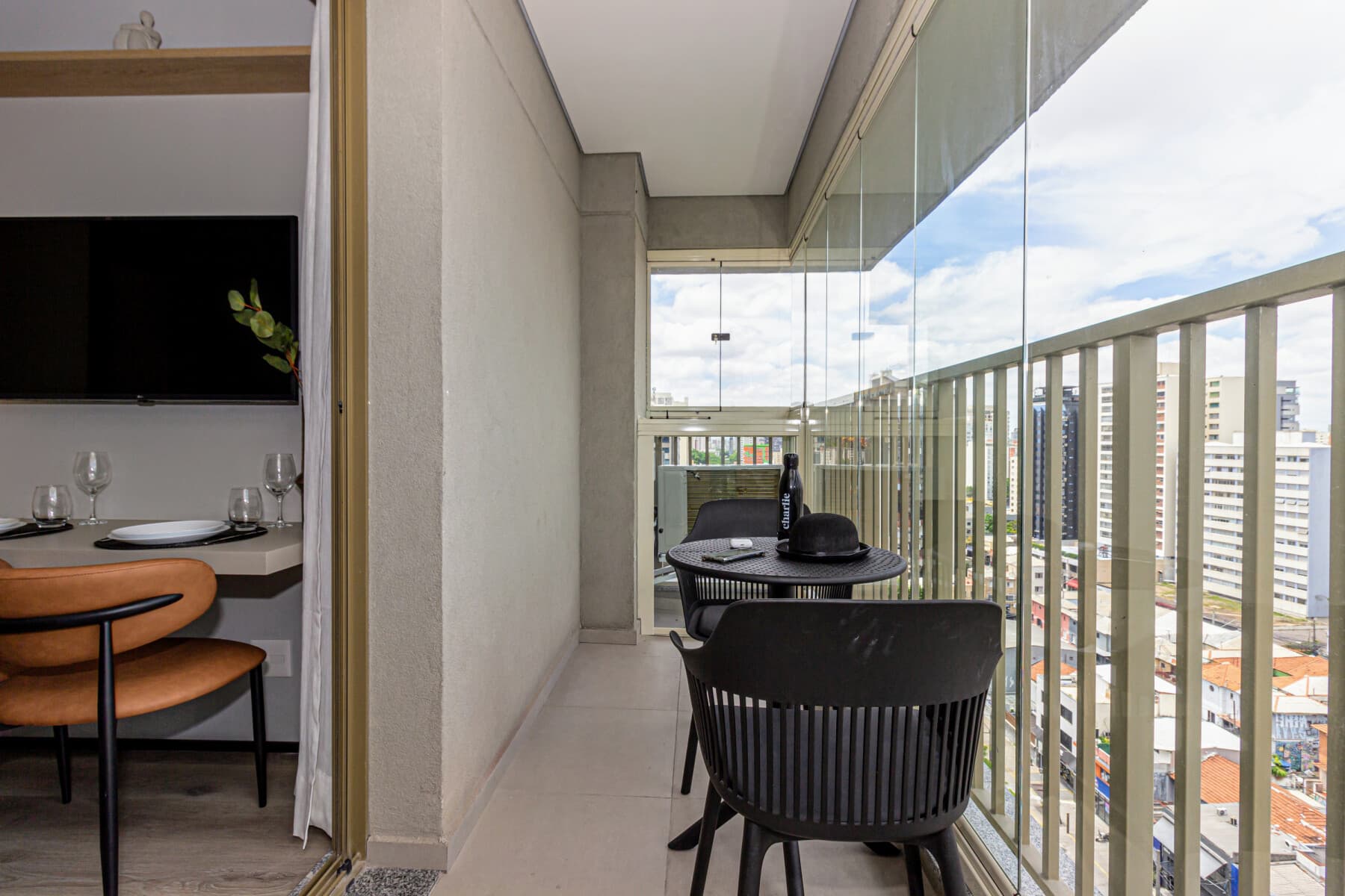 Charlie Nik Paradiso