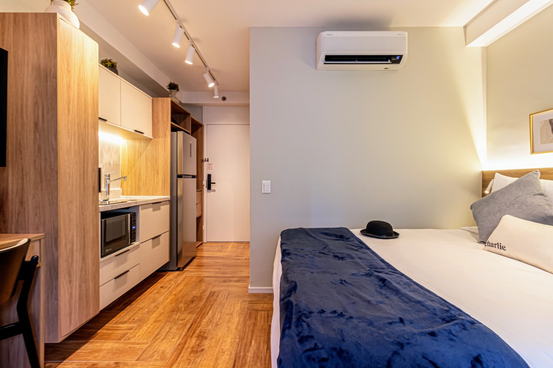 Charlie Maison Perdizes