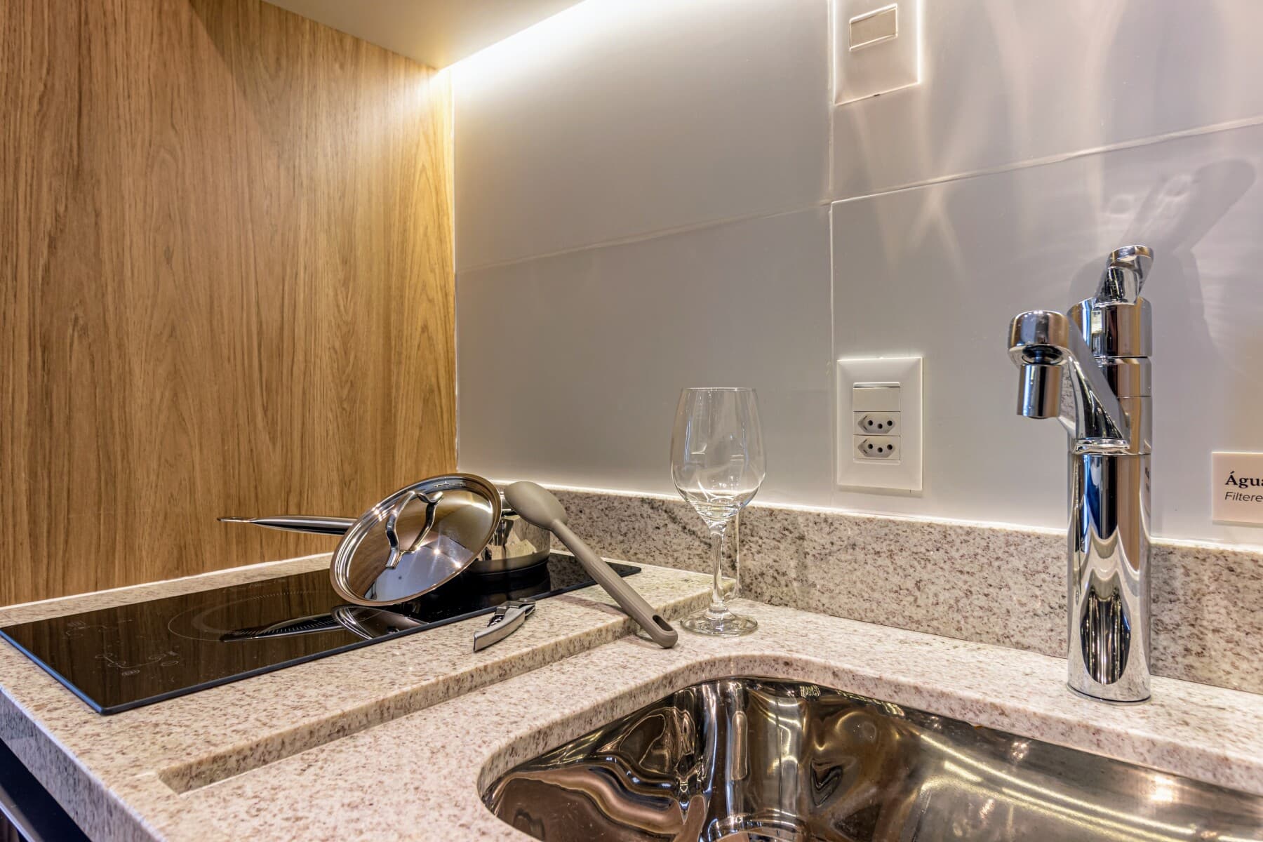 Charlie Maison Perdizes