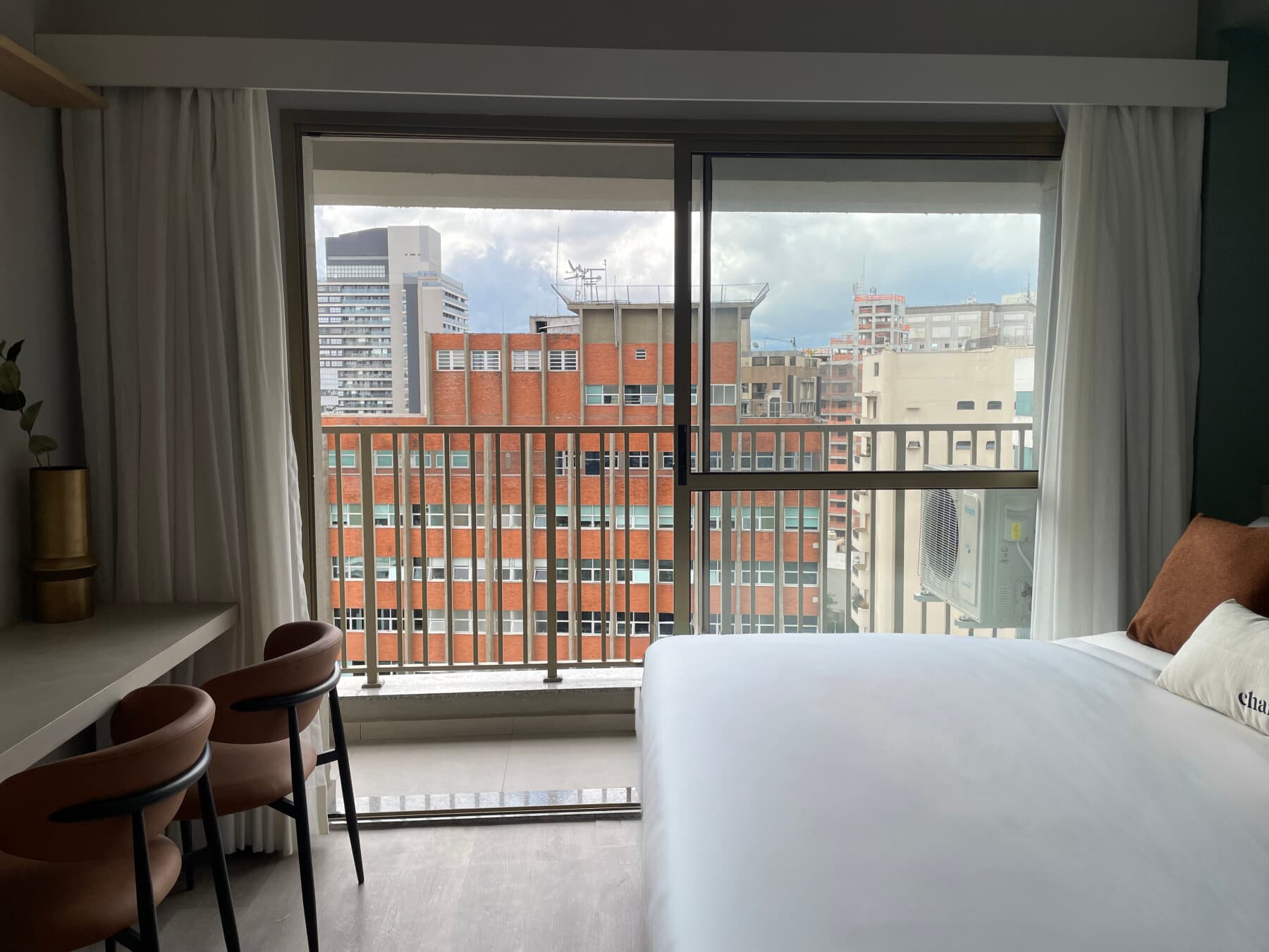 Charlie Nik Paradiso