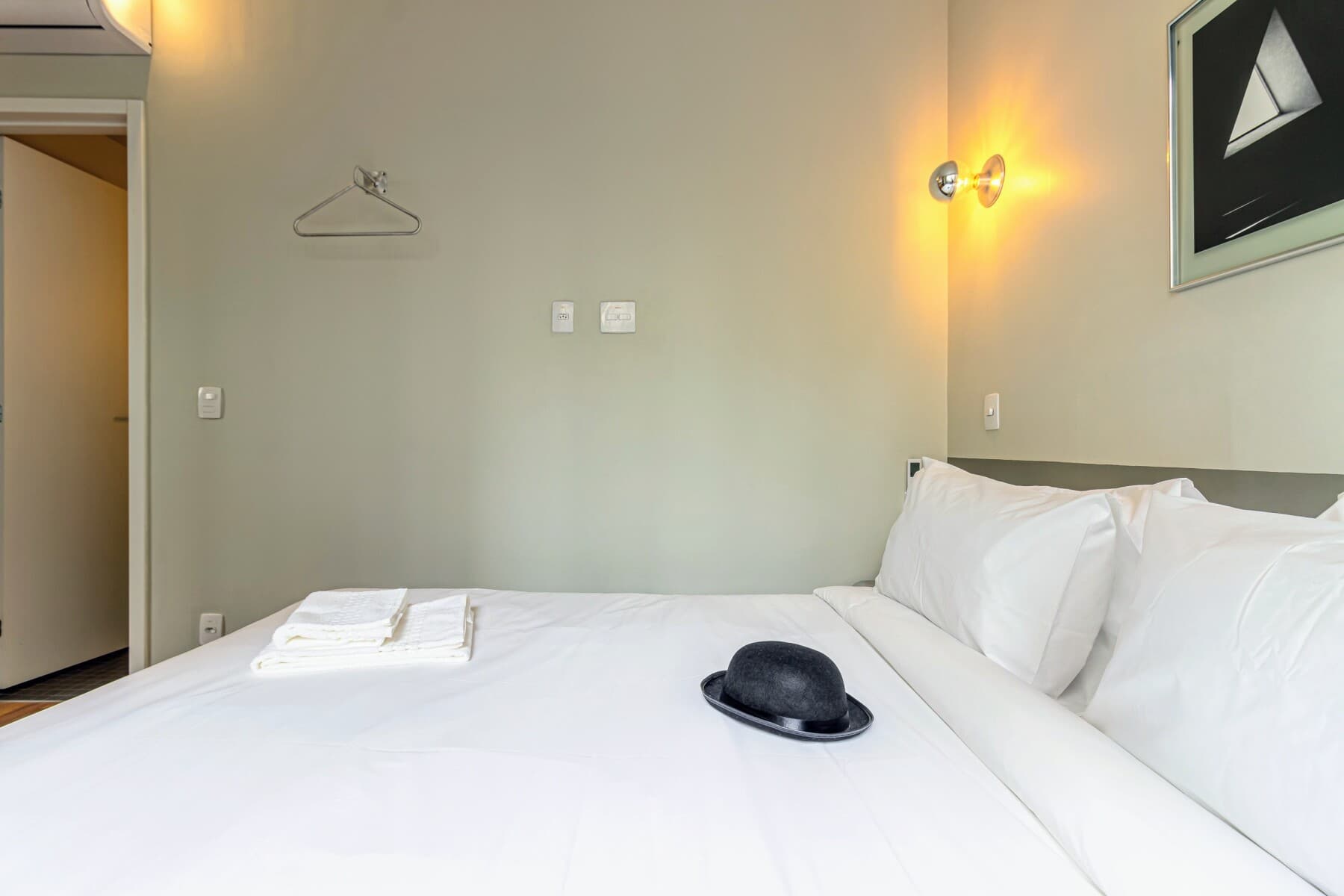 Charlie Petrah Vila Buarque