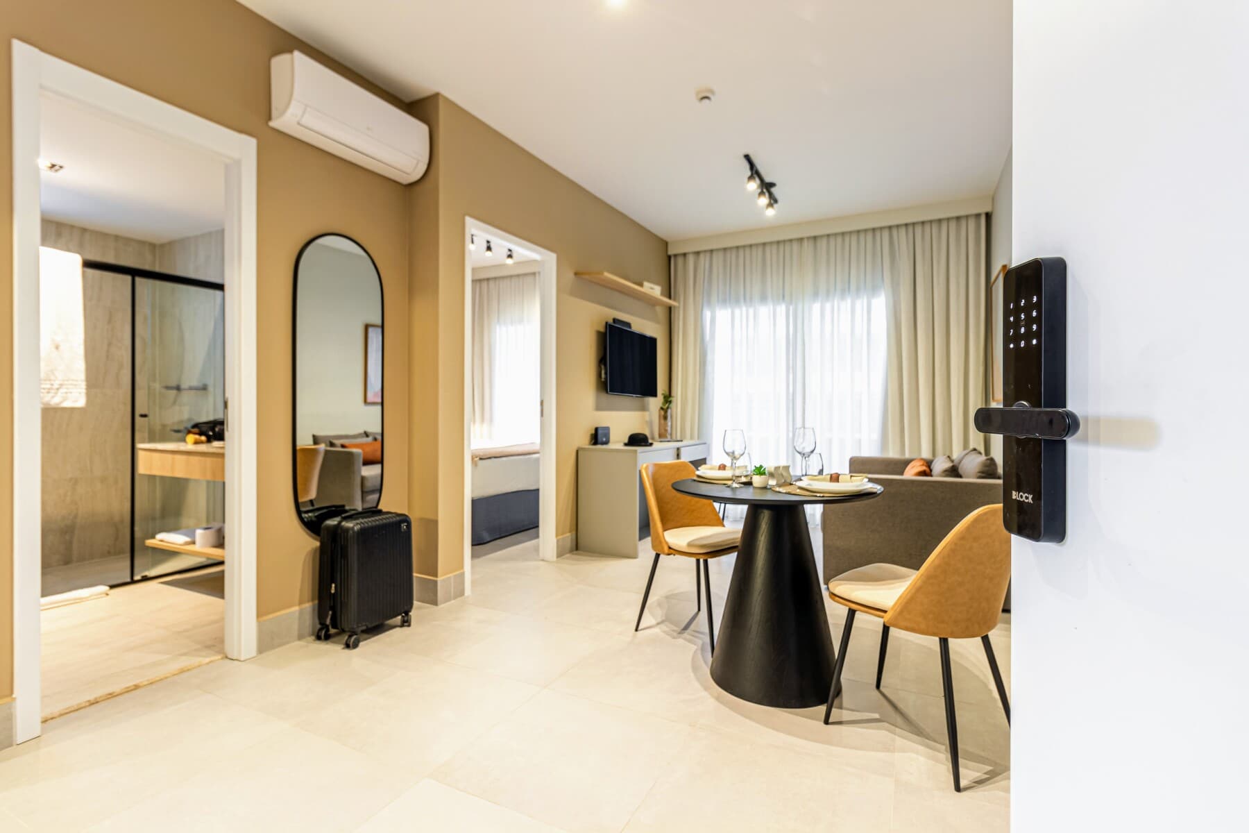 Charlie For You Perdizes